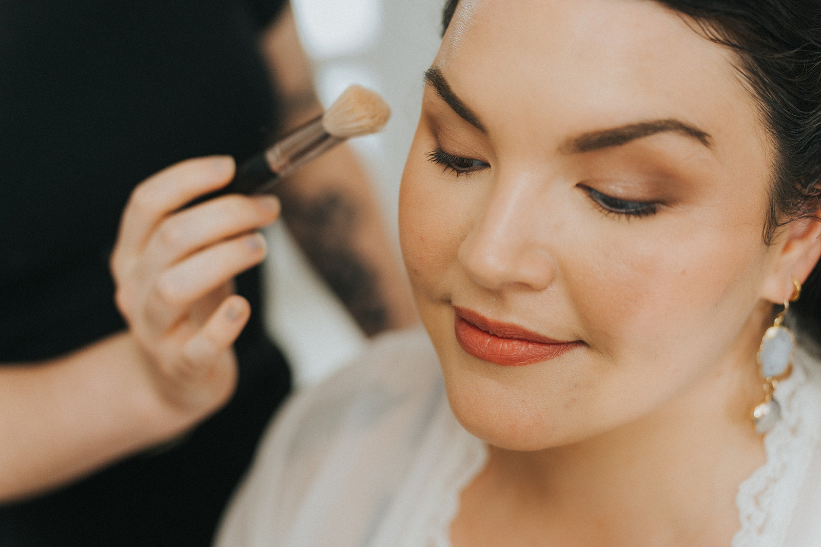 The Two-Hour Buffer: A Realistic Wedding Morning Timeline